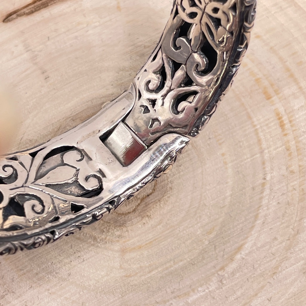 Robert Manse Signed 925 Sterling Silver 18k Onyx Cuff Bangle Bracelet — image 5 of 8